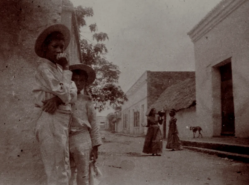 Historical picture of people in Colombia from the 19th century