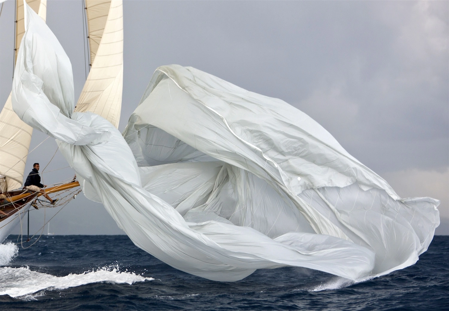 Capturer la férocité du Yachting avec Gilles Martin-Raget 01