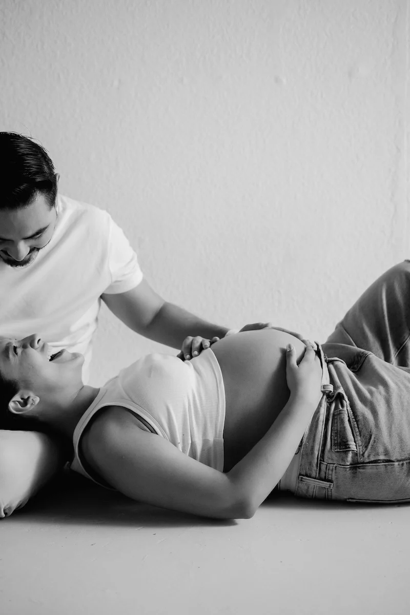 35 pregnancy photoshoot ideas to enhance your pregnancy 13