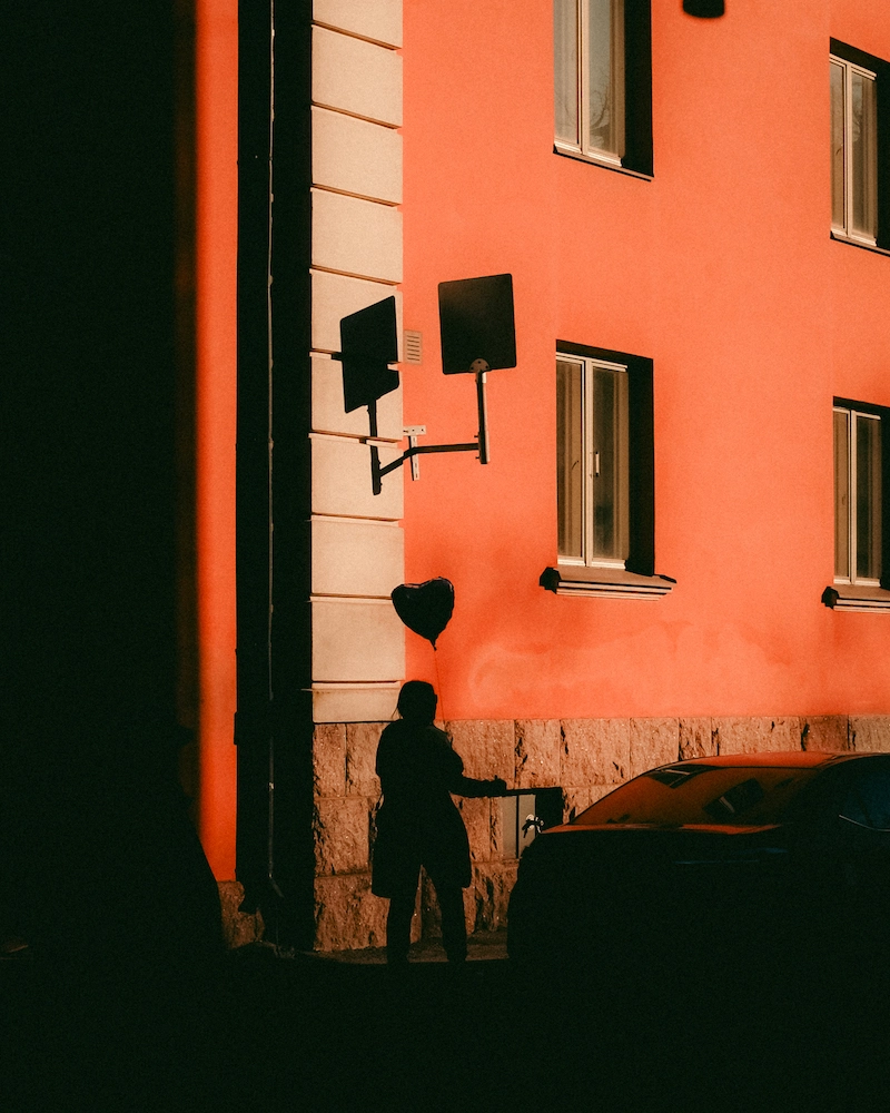 À la chasse aux ombres avec le photographe de rue Tommi Viitala - 04