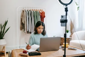 Photo Management Solution for Influencers - Boost Your Social Media Efficiency - 00